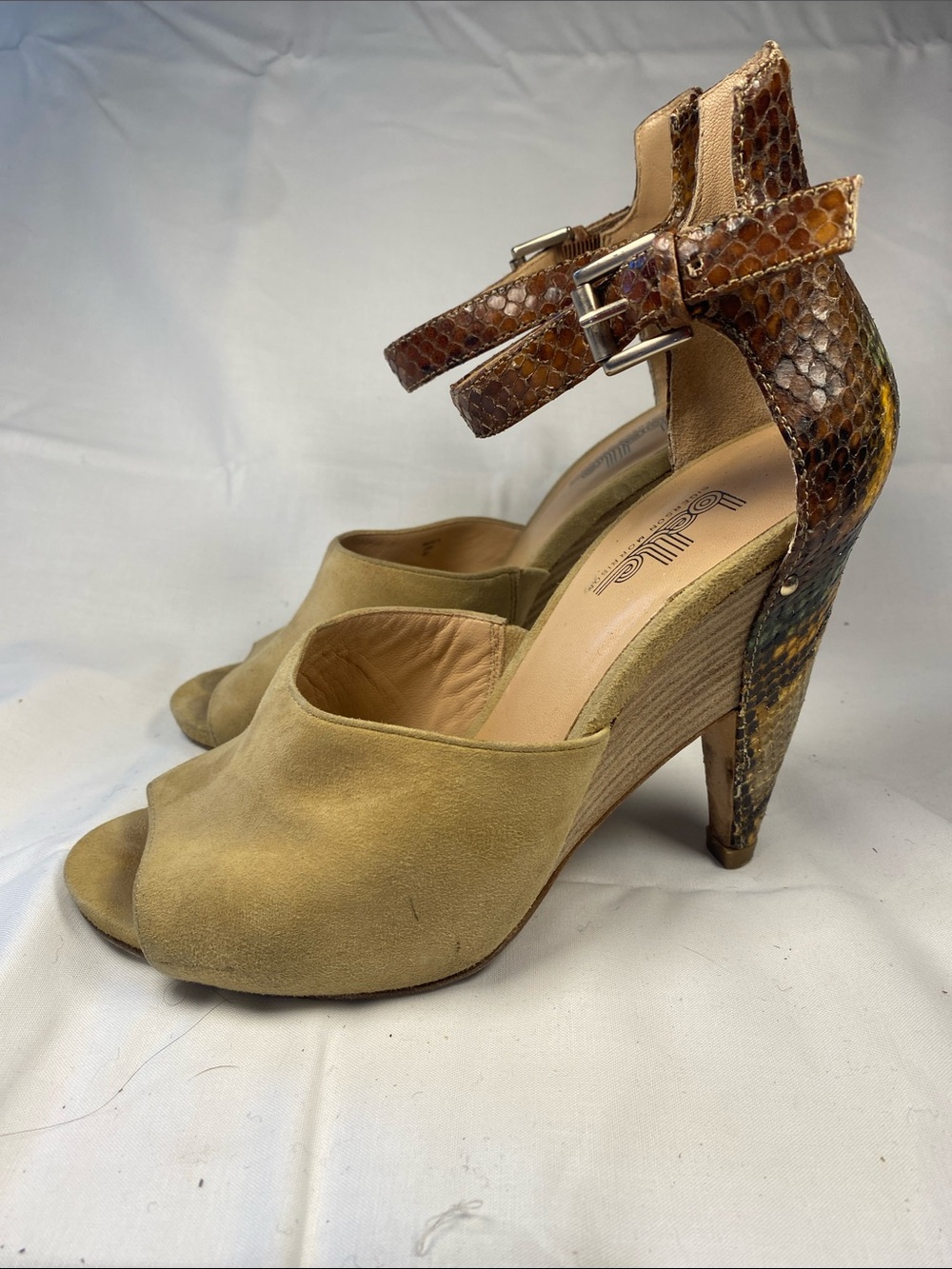 Vintage Belle by Sigerson Morrison Tan Suede Peep-Toe Heels Snakeskin y2k
